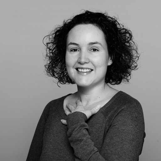 Portraitbild von Regula Felder